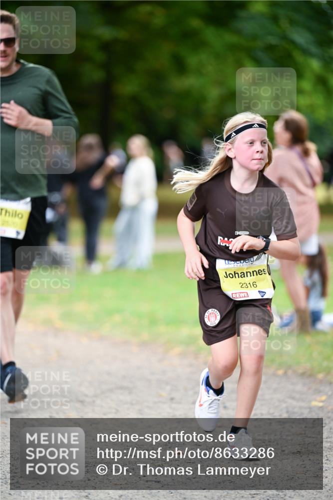 31.08.2025 - 21. Blankeneser Heldenlauf Dr. Thomas Lammeyer http://msf.ph/oto/8633286 31.08.2025 10:24:28 Laufen 2316, 1910 meine-sportfotos.de