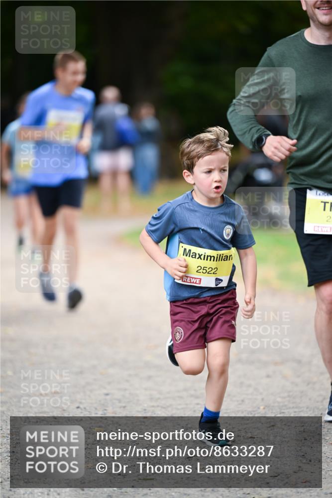 31.08.2025 - 21. Blankeneser Heldenlauf Dr. Thomas Lammeyer http://msf.ph/oto/8633287 31.08.2025 10:24:29 Laufen 2522 meine-sportfotos.de