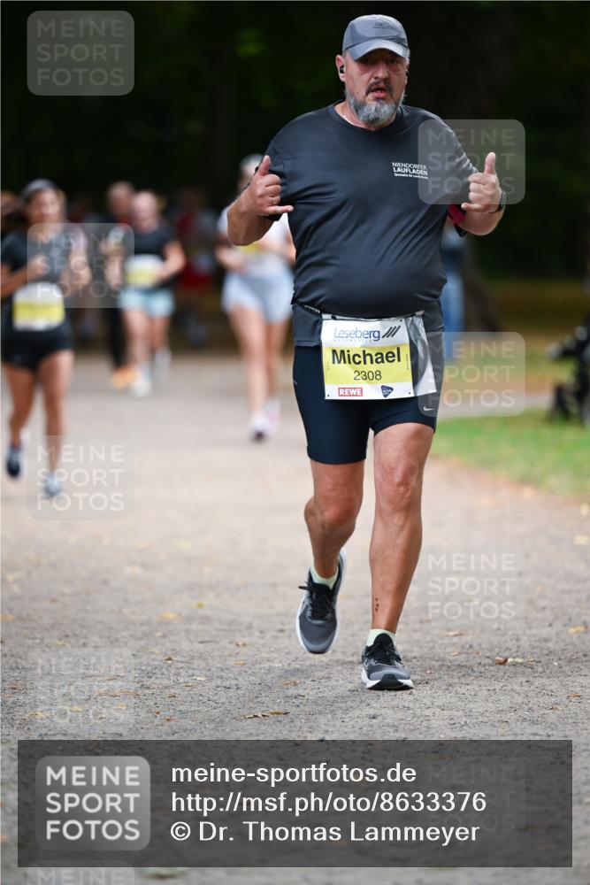 31.08.2025 - 21. Blankeneser Heldenlauf Dr. Thomas Lammeyer http://msf.ph/oto/8633376 31.08.2025 10:24:47 Laufen 2308 meine-sportfotos.de
