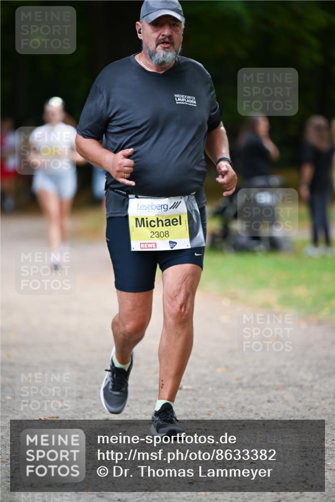 31.08.2025 - 21. Blankeneser Heldenlauf Dr. Thomas Lammeyer http://msf.ph/oto/8633382 31.08.2025 10:24:47 Laufen 2652, 2308 meine-sportfotos.de