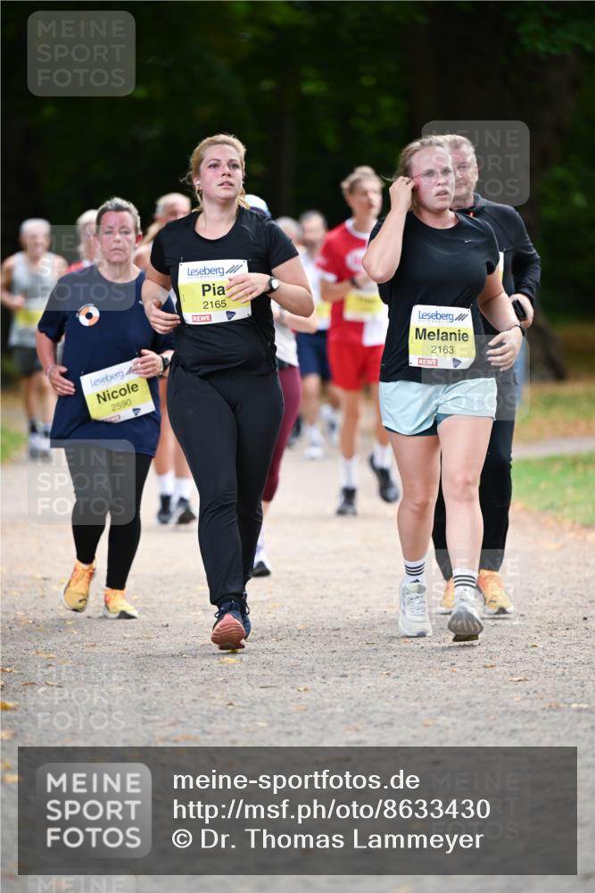 31.08.2025 - 21. Blankeneser Heldenlauf Dr. Thomas Lammeyer http://msf.ph/oto/8633430 31.08.2025 10:24:57 Laufen 2590, 2165, 2163 meine-sportfotos.de