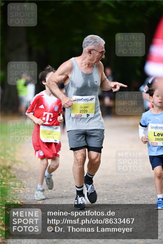 31.08.2025 - 21. Blankeneser Heldenlauf Dr. Thomas Lammeyer http://msf.ph/oto/8633467 31.08.2025 10:25:08 Laufen 2778, 2729, 2609 meine-sportfotos.de