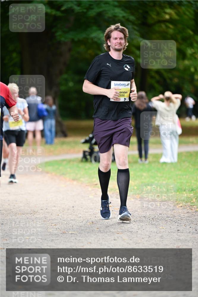 31.08.2025 - 21. Blankeneser Heldenlauf Dr. Thomas Lammeyer http://msf.ph/oto/8633519 31.08.2025 10:25:22 Laufen 50, 2686 meine-sportfotos.de
