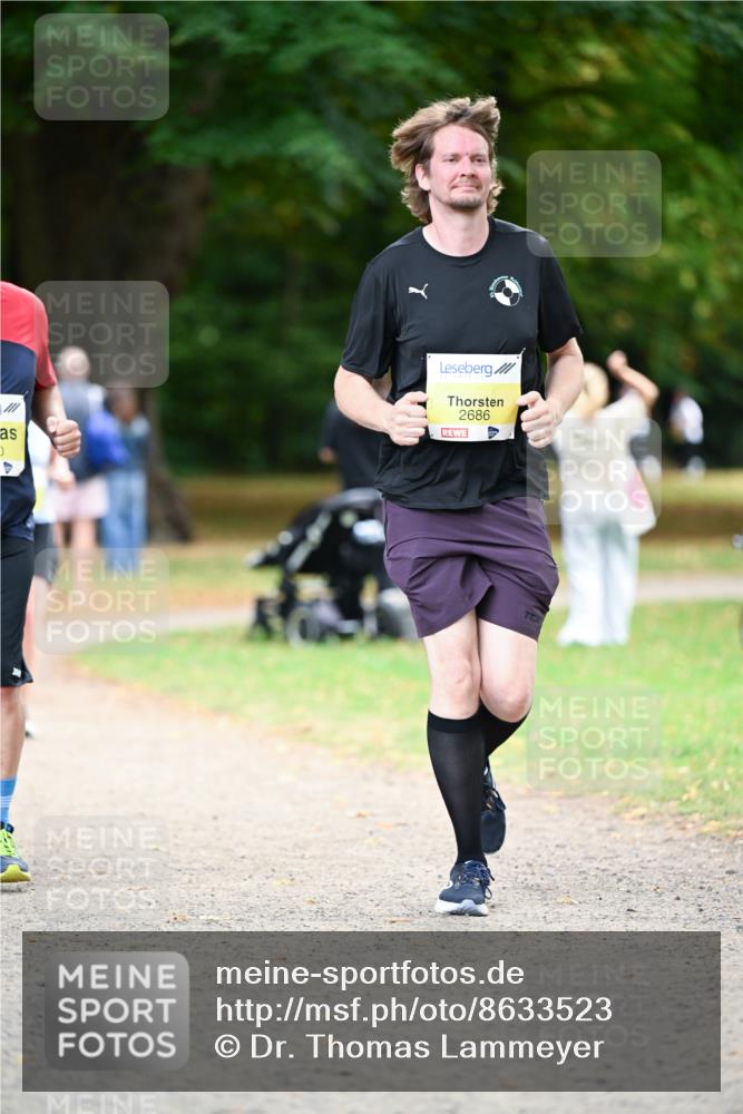 31.08.2025 - 21. Blankeneser Heldenlauf Dr. Thomas Lammeyer http://msf.ph/oto/8633523 31.08.2025 10:25:22 Laufen 2686 meine-sportfotos.de