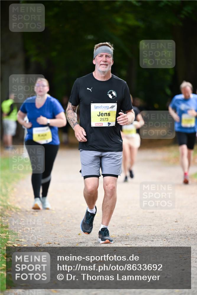 31.08.2025 - 21. Blankeneser Heldenlauf Dr. Thomas Lammeyer http://msf.ph/oto/8633692 31.08.2025 10:26:27 Laufen 2573 meine-sportfotos.de