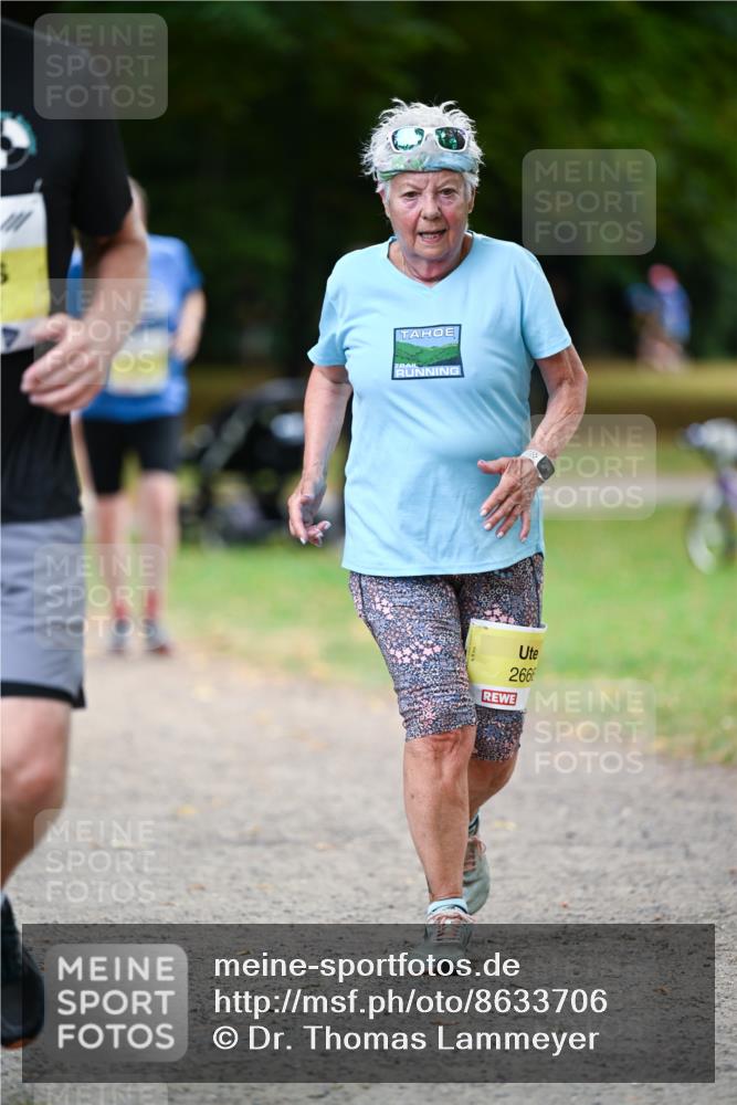 31.08.2025 - 21. Blankeneser Heldenlauf Dr. Thomas Lammeyer http://msf.ph/oto/8633706 31.08.2025 10:26:29 Laufen 2666 meine-sportfotos.de