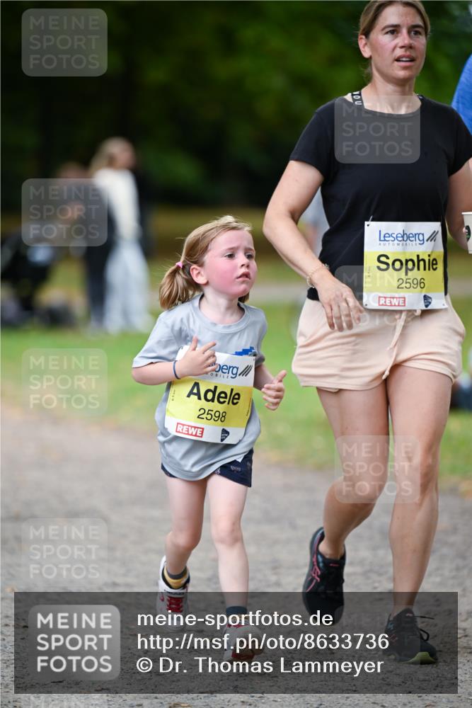 31.08.2025 - 21. Blankeneser Heldenlauf Dr. Thomas Lammeyer http://msf.ph/oto/8633736 31.08.2025 10:26:36 Laufen 2598, 2596 meine-sportfotos.de