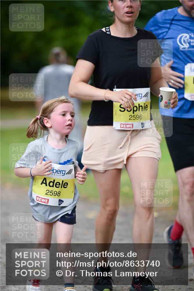 31.08.2025 - 21. Blankeneser Heldenlauf Dr. Thomas Lammeyer http://msf.ph/oto/8633740 31.08.2025 10:26:36 Laufen 2598, 2596 meine-sportfotos.de