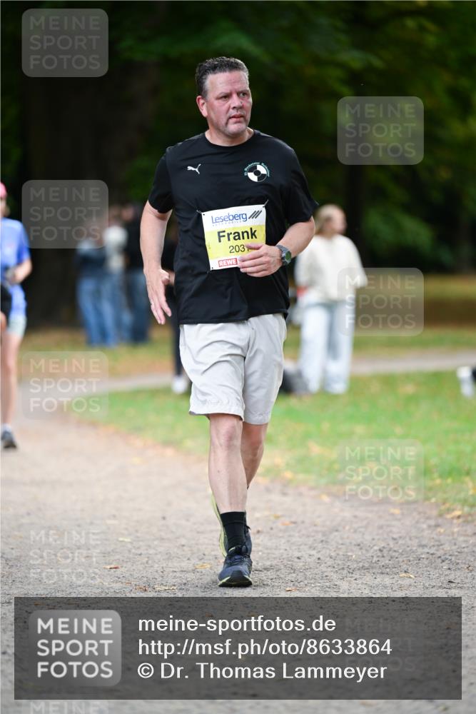 31.08.2025 - 21. Blankeneser Heldenlauf Dr. Thomas Lammeyer http://msf.ph/oto/8633864 31.08.2025 10:27:06 Laufen 203 meine-sportfotos.de