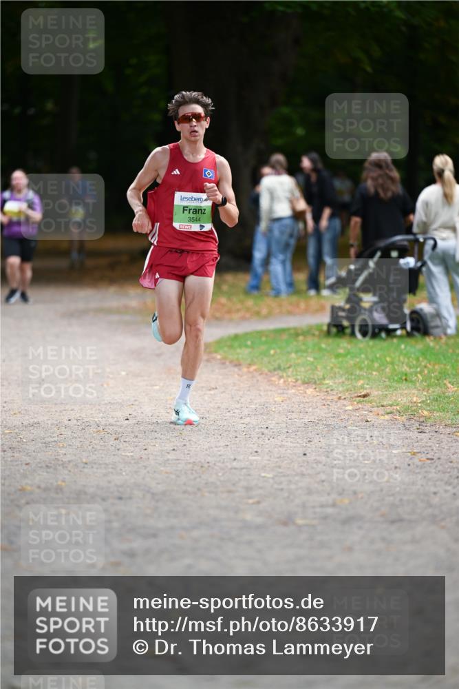 31.08.2025 - 21. Blankeneser Heldenlauf Dr. Thomas Lammeyer http://msf.ph/oto/8633917 31.08.2025 10:27:29 Laufen 3544, 80 meine-sportfotos.de