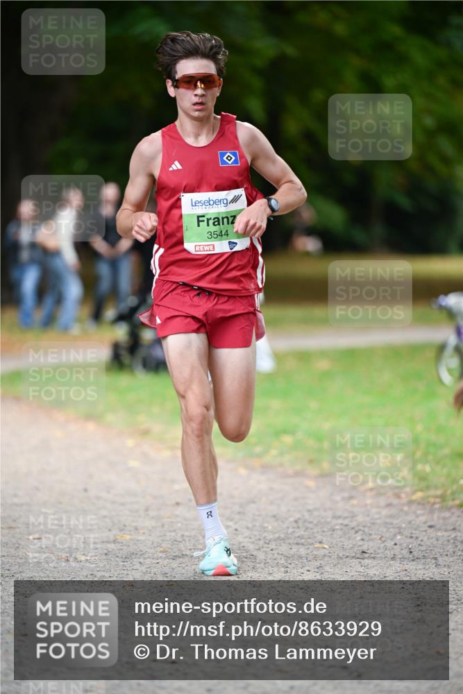 31.08.2025 - 21. Blankeneser Heldenlauf Dr. Thomas Lammeyer http://msf.ph/oto/8633929 31.08.2025 10:27:30 Laufen 3544, 90 meine-sportfotos.de