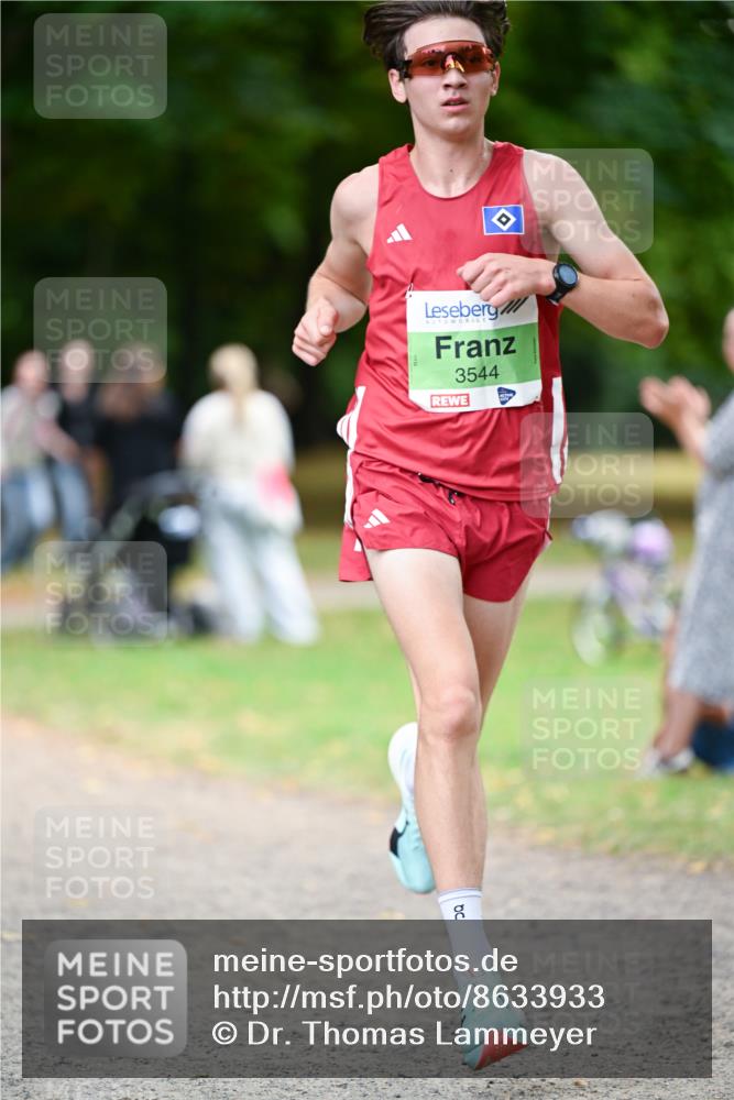 31.08.2025 - 21. Blankeneser Heldenlauf Dr. Thomas Lammeyer http://msf.ph/oto/8633933 31.08.2025 10:27:31 Laufen 3544 meine-sportfotos.de