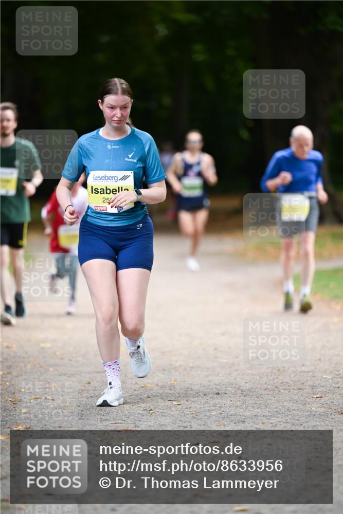 31.08.2025 - 21. Blankeneser Heldenlauf Dr. Thomas Lammeyer http://msf.ph/oto/8633956 31.08.2025 10:27:45 Laufen 25 meine-sportfotos.de