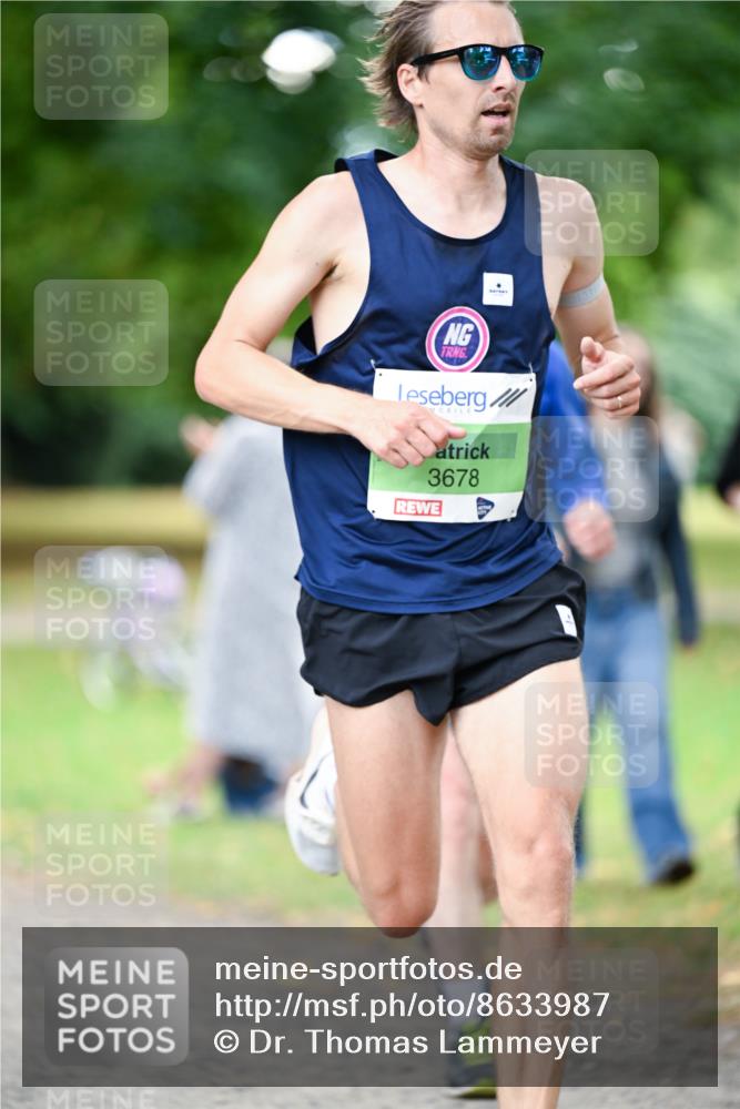 31.08.2025 - 21. Blankeneser Heldenlauf Dr. Thomas Lammeyer http://msf.ph/oto/8633987 31.08.2025 10:27:52 Laufen 3678 meine-sportfotos.de