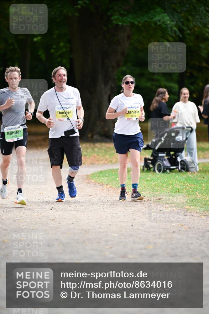 31.08.2025 - 21. Blankeneser Heldenlauf Dr. Thomas Lammeyer http://msf.ph/oto/8634016 31.08.2025 10:28:03 Laufen 3409, 2606, 2546 meine-sportfotos.de