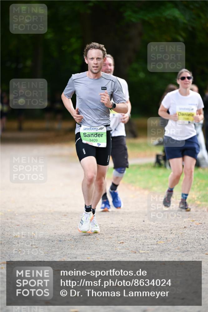 31.08.2025 - 21. Blankeneser Heldenlauf Dr. Thomas Lammeyer http://msf.ph/oto/8634024 31.08.2025 10:28:05 Laufen 3409 meine-sportfotos.de