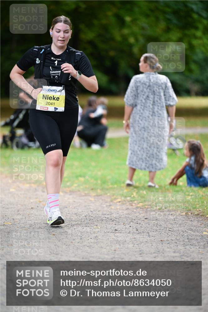 31.08.2025 - 21. Blankeneser Heldenlauf Dr. Thomas Lammeyer http://msf.ph/oto/8634050 31.08.2025 10:28:26 Laufen 2041 meine-sportfotos.de