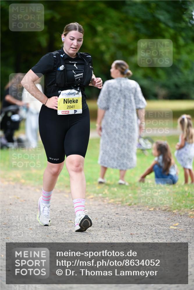 31.08.2025 - 21. Blankeneser Heldenlauf Dr. Thomas Lammeyer http://msf.ph/oto/8634052 31.08.2025 10:28:26 Laufen 2041 meine-sportfotos.de