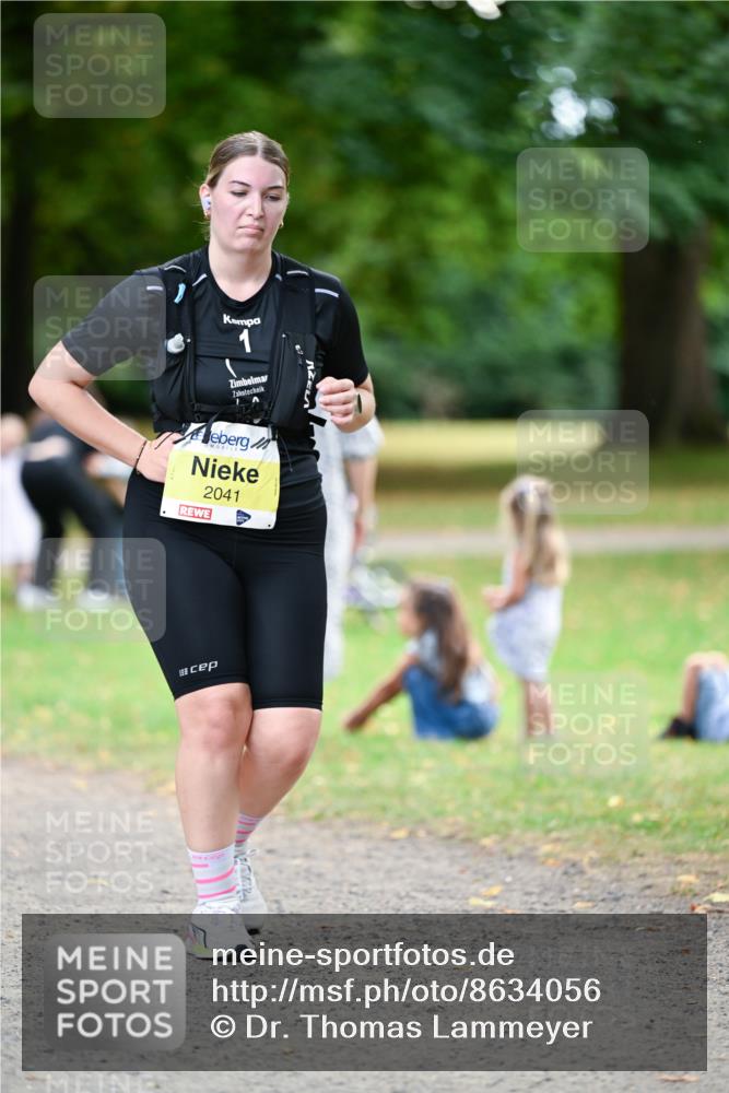 31.08.2025 - 21. Blankeneser Heldenlauf Dr. Thomas Lammeyer http://msf.ph/oto/8634056 31.08.2025 10:28:27 Laufen 1, 2041 meine-sportfotos.de