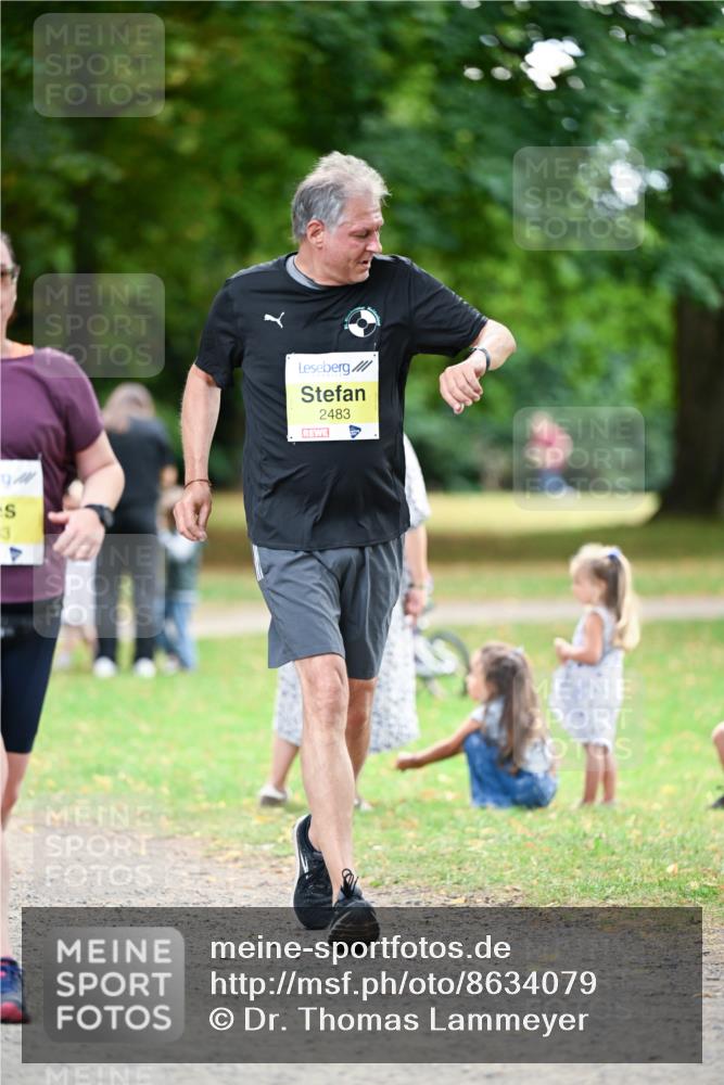 31.08.2025 - 21. Blankeneser Heldenlauf Dr. Thomas Lammeyer http://msf.ph/oto/8634079 31.08.2025 10:28:33 Laufen 3, 2483 meine-sportfotos.de