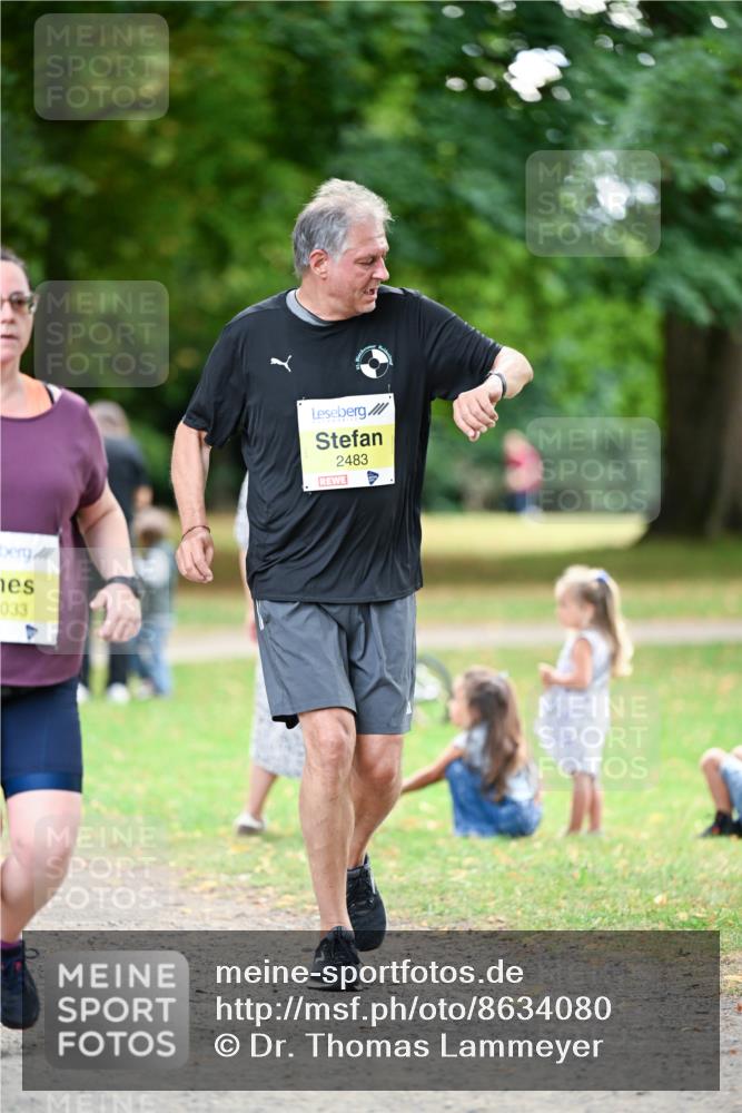 31.08.2025 - 21. Blankeneser Heldenlauf Dr. Thomas Lammeyer http://msf.ph/oto/8634080 31.08.2025 10:28:33 Laufen 033, 2483 meine-sportfotos.de