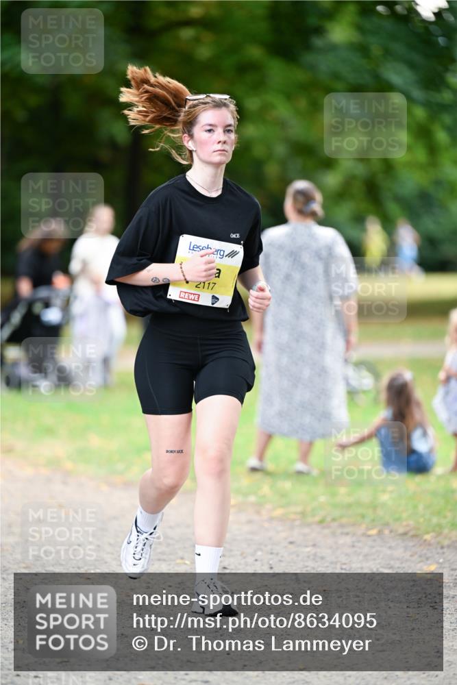 31.08.2025 - 21. Blankeneser Heldenlauf Dr. Thomas Lammeyer http://msf.ph/oto/8634095 31.08.2025 10:28:37 Laufen 2117 meine-sportfotos.de