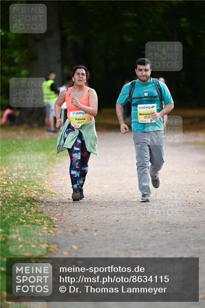 31.08.2025 - 21. Blankeneser Heldenlauf Dr. Thomas Lammeyer http://msf.ph/oto/8634115 31.08.2025 10:28:59 Laufen 2637, 2638, 1 meine-sportfotos.de