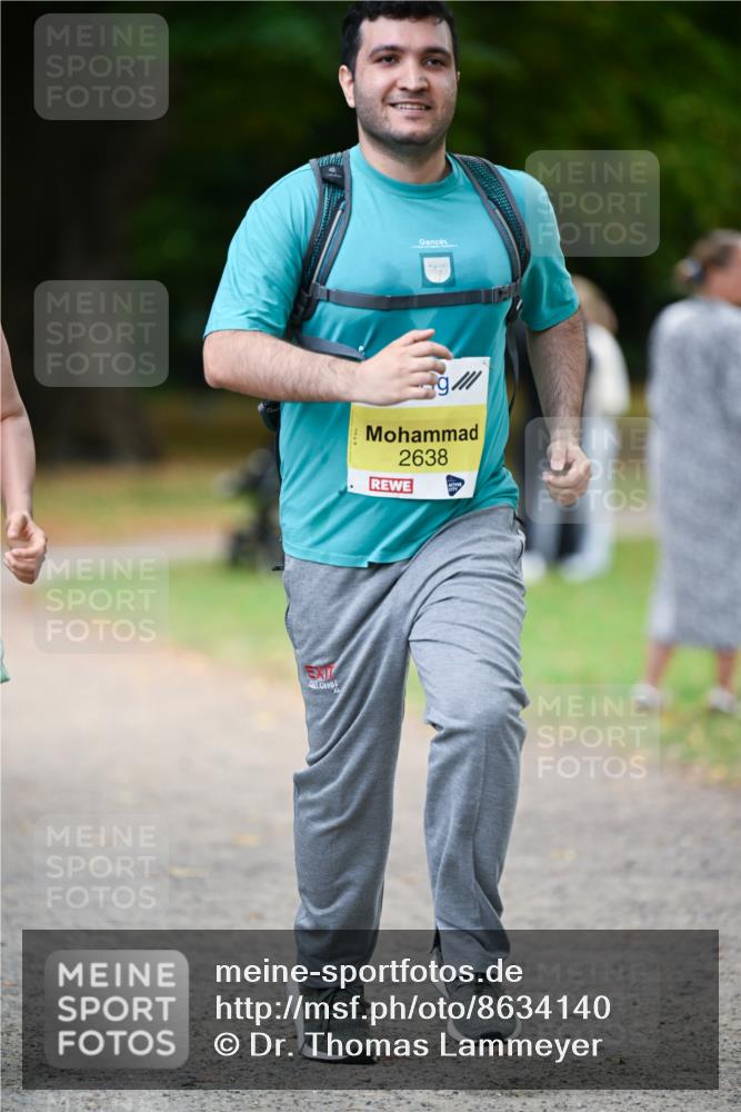 31.08.2025 - 21. Blankeneser Heldenlauf Dr. Thomas Lammeyer http://msf.ph/oto/8634140 31.08.2025 10:29:03 Laufen 2638 meine-sportfotos.de