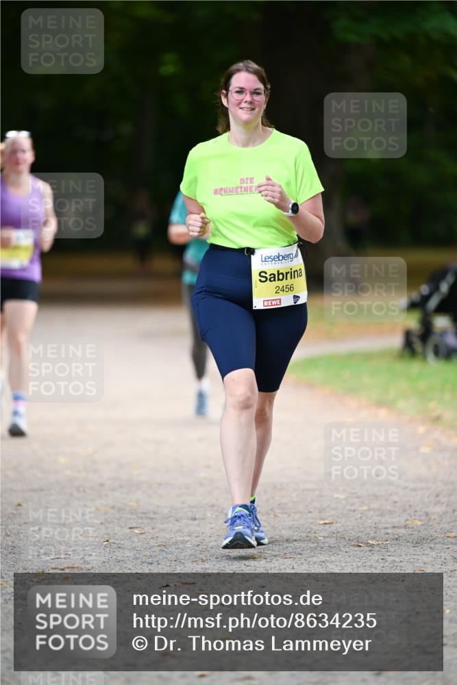 31.08.2025 - 21. Blankeneser Heldenlauf Dr. Thomas Lammeyer http://msf.ph/oto/8634235 31.08.2025 10:29:38 Laufen 2456 meine-sportfotos.de