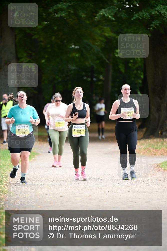 31.08.2025 - 21. Blankeneser Heldenlauf Dr. Thomas Lammeyer http://msf.ph/oto/8634268 31.08.2025 10:30:04 Laufen 2361, 2225, 188 meine-sportfotos.de