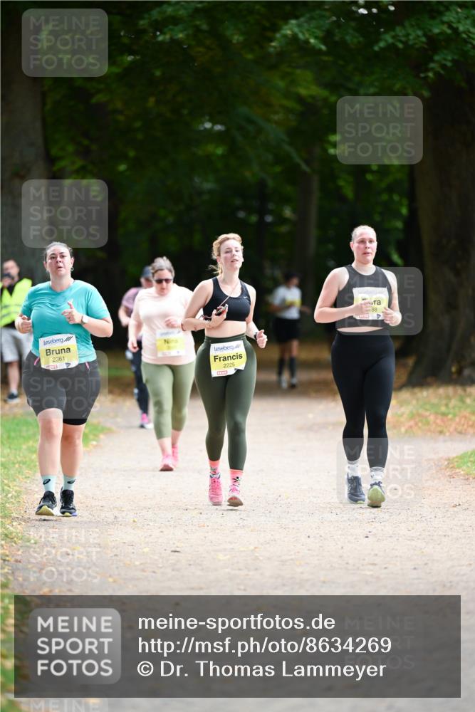 31.08.2025 - 21. Blankeneser Heldenlauf Dr. Thomas Lammeyer http://msf.ph/oto/8634269 31.08.2025 10:30:04 Laufen 2361, 2225, 88 meine-sportfotos.de