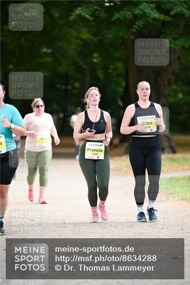 31.08.2025 - 21. Blankeneser Heldenlauf Dr. Thomas Lammeyer http://msf.ph/oto/8634288 31.08.2025 10:30:07 Laufen 2225, 188 meine-sportfotos.de