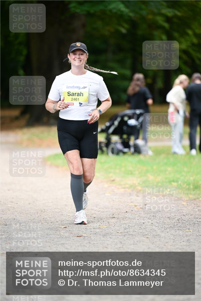 31.08.2025 - 21. Blankeneser Heldenlauf Dr. Thomas Lammeyer http://msf.ph/oto/8634345 31.08.2025 10:30:24 Laufen 2461 meine-sportfotos.de