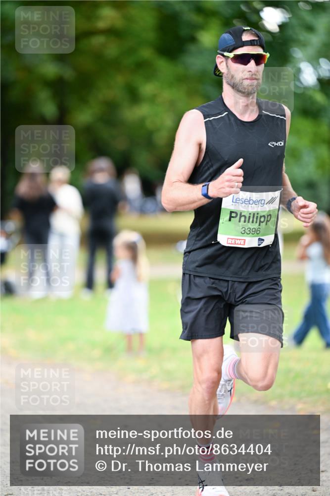 31.08.2025 - 21. Blankeneser Heldenlauf Dr. Thomas Lammeyer http://msf.ph/oto/8634404 31.08.2025 10:30:55 Laufen 3396 meine-sportfotos.de