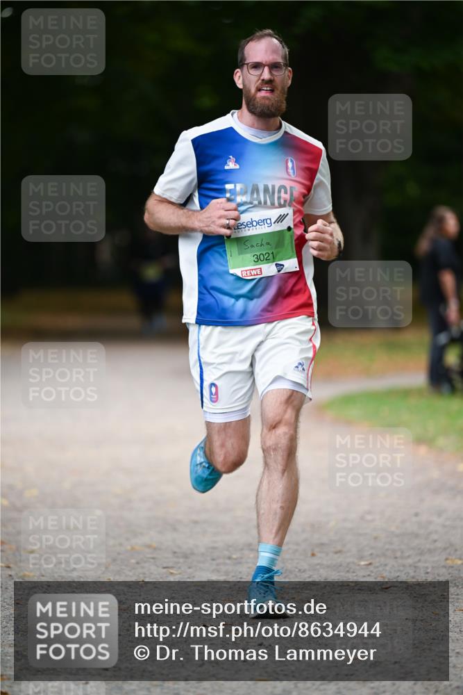 31.08.2025 - 21. Blankeneser Heldenlauf Dr. Thomas Lammeyer http://msf.ph/oto/8634944 31.08.2025 10:36:13 Laufen 3021 meine-sportfotos.de