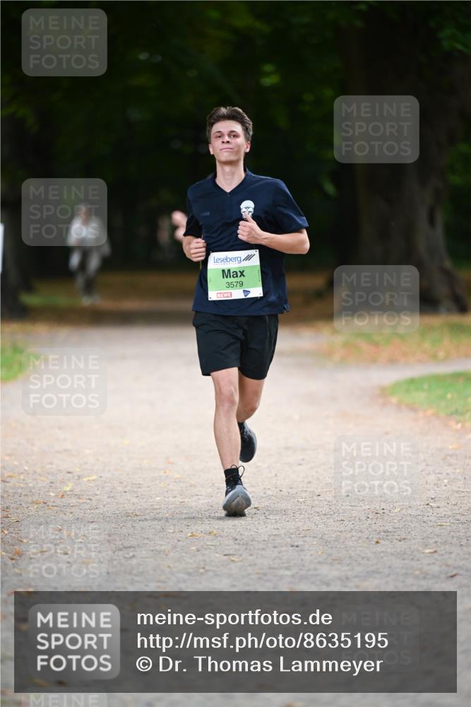 31.08.2025 - 21. Blankeneser Heldenlauf Dr. Thomas Lammeyer http://msf.ph/oto/8635195 31.08.2025 10:37:42 Laufen 3579 meine-sportfotos.de