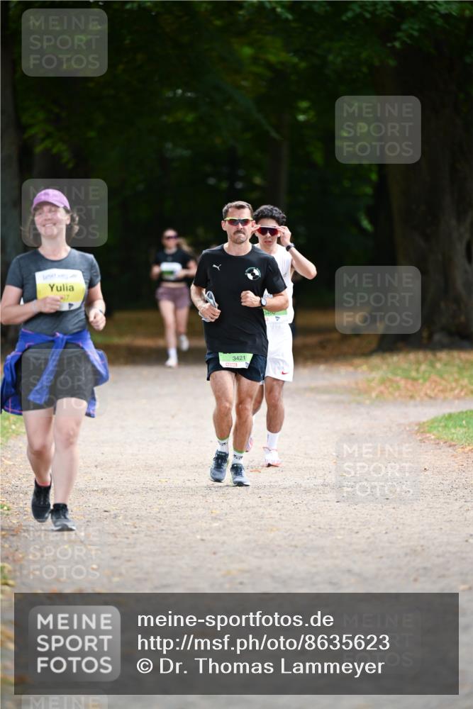 31.08.2025 - 21. Blankeneser Heldenlauf Dr. Thomas Lammeyer http://msf.ph/oto/8635623 31.08.2025 10:39:54 Laufen 3421 meine-sportfotos.de