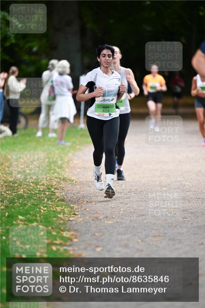 31.08.2025 - 21. Blankeneser Heldenlauf Dr. Thomas Lammeyer http://msf.ph/oto/8635846 31.08.2025 10:41:24 Laufen 3713 meine-sportfotos.de