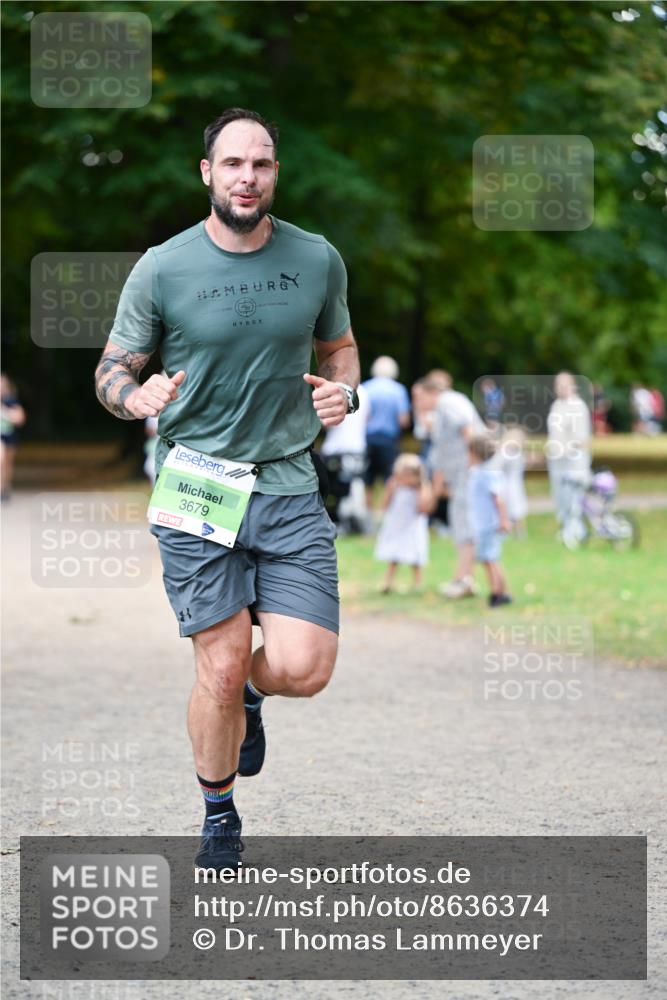31.08.2025 - 21. Blankeneser Heldenlauf Dr. Thomas Lammeyer http://msf.ph/oto/8636374 31.08.2025 10:43:47 Laufen 3679 meine-sportfotos.de