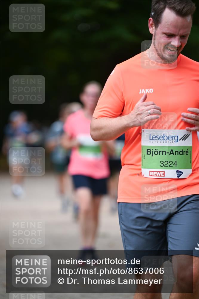 31.08.2025 - 21. Blankeneser Heldenlauf Dr. Thomas Lammeyer http://msf.ph/oto/8637006 31.08.2025 10:46:36 Laufen 3224 meine-sportfotos.de