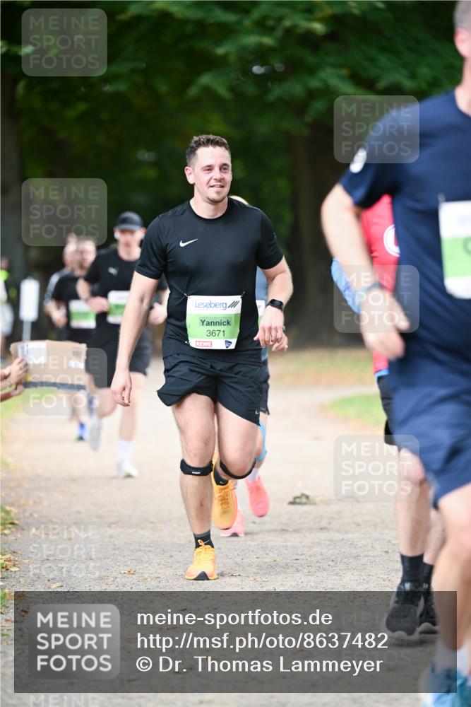 31.08.2025 - 21. Blankeneser Heldenlauf Dr. Thomas Lammeyer http://msf.ph/oto/8637482 31.08.2025 10:48:23 Laufen 3671 meine-sportfotos.de