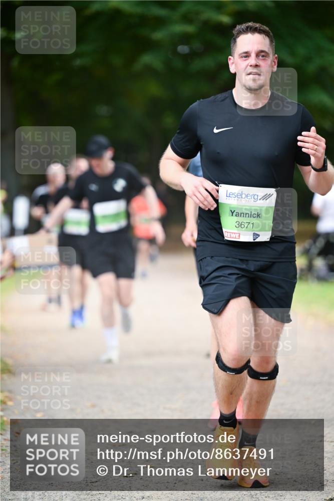 31.08.2025 - 21. Blankeneser Heldenlauf Dr. Thomas Lammeyer http://msf.ph/oto/8637491 31.08.2025 10:48:24 Laufen 3671 meine-sportfotos.de