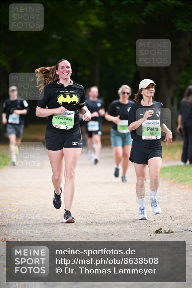 31.08.2025 - 21. Blankeneser Heldenlauf Dr. Thomas Lammeyer http://msf.ph/oto/8638508 31.08.2025 10:52:53 Laufen 3535, 3534 meine-sportfotos.de