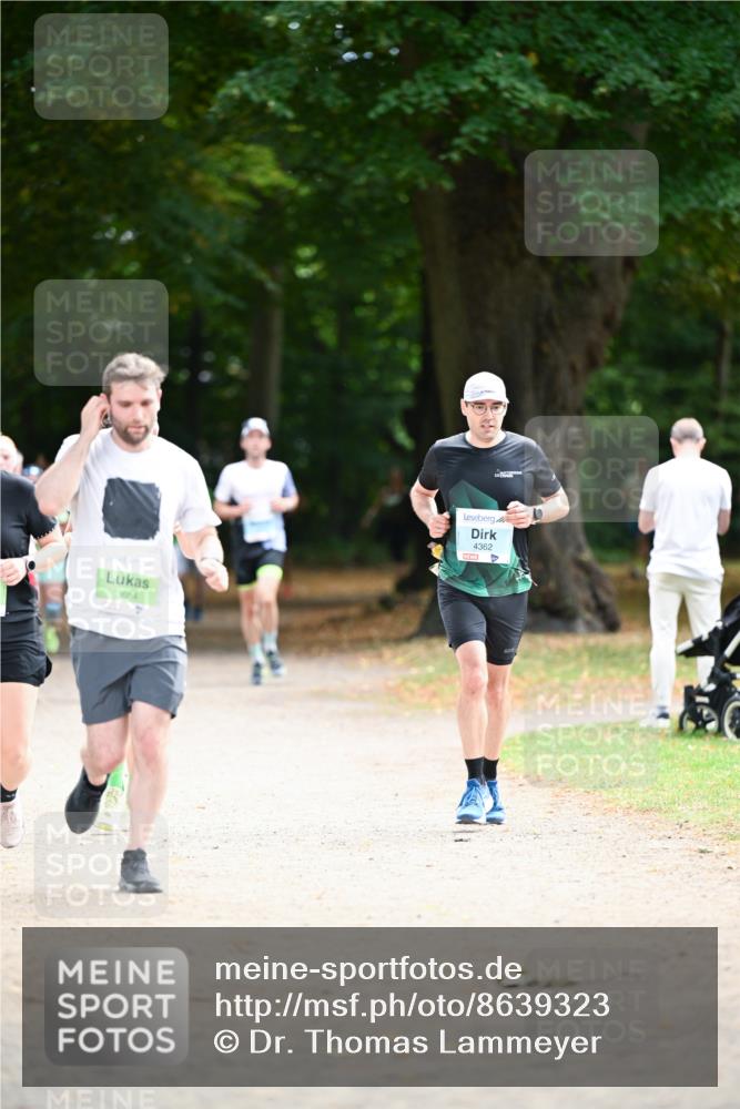31.08.2025 - 21. Blankeneser Heldenlauf Dr. Thomas Lammeyer http://msf.ph/oto/8639323 31.08.2025 10:56:32 Laufen 3654, 4362 meine-sportfotos.de