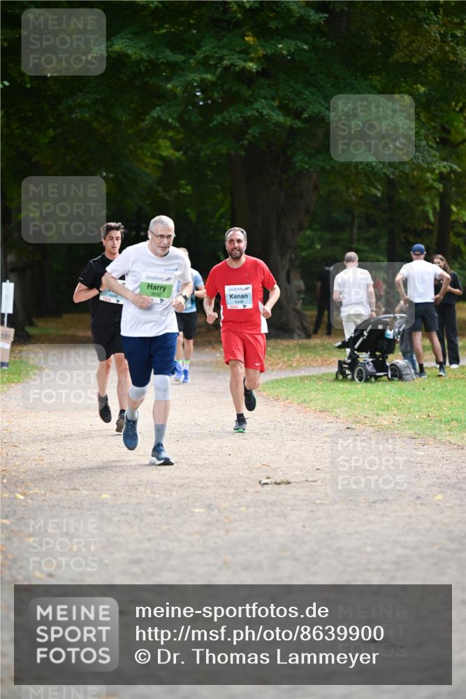 31.08.2025 - 21. Blankeneser Heldenlauf Dr. Thomas Lammeyer http://msf.ph/oto/8639900 31.08.2025 10:58:40 Laufen 3642, 4348 meine-sportfotos.de