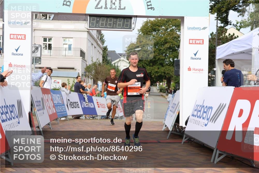 31.08.2025 - 21. Blankeneser Heldenlauf Strokosch-Dieckow http://msf.ph/oto/8640296 31.08.2025 09:45:16 Ziel 1015, 1026, 1146 meine-sportfotos.de