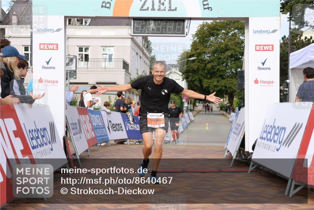 31.08.2025 - 21. Blankeneser Heldenlauf Strokosch-Dieckow http://msf.ph/oto/8640467 31.08.2025 09:44:54 Ziel 1096 meine-sportfotos.de