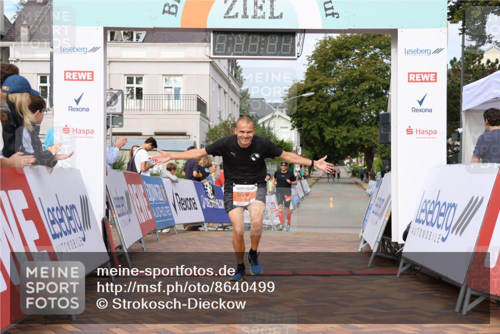 31.08.2025 - 21. Blankeneser Heldenlauf Strokosch-Dieckow http://msf.ph/oto/8640499 31.08.2025 09:44:54 Ziel 1096 meine-sportfotos.de
