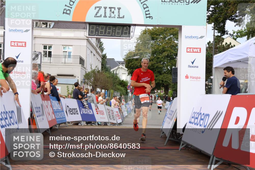 31.08.2025 - 21. Blankeneser Heldenlauf Strokosch-Dieckow http://msf.ph/oto/8640583 31.08.2025 09:40:51 Ziel 1056, 1151 meine-sportfotos.de