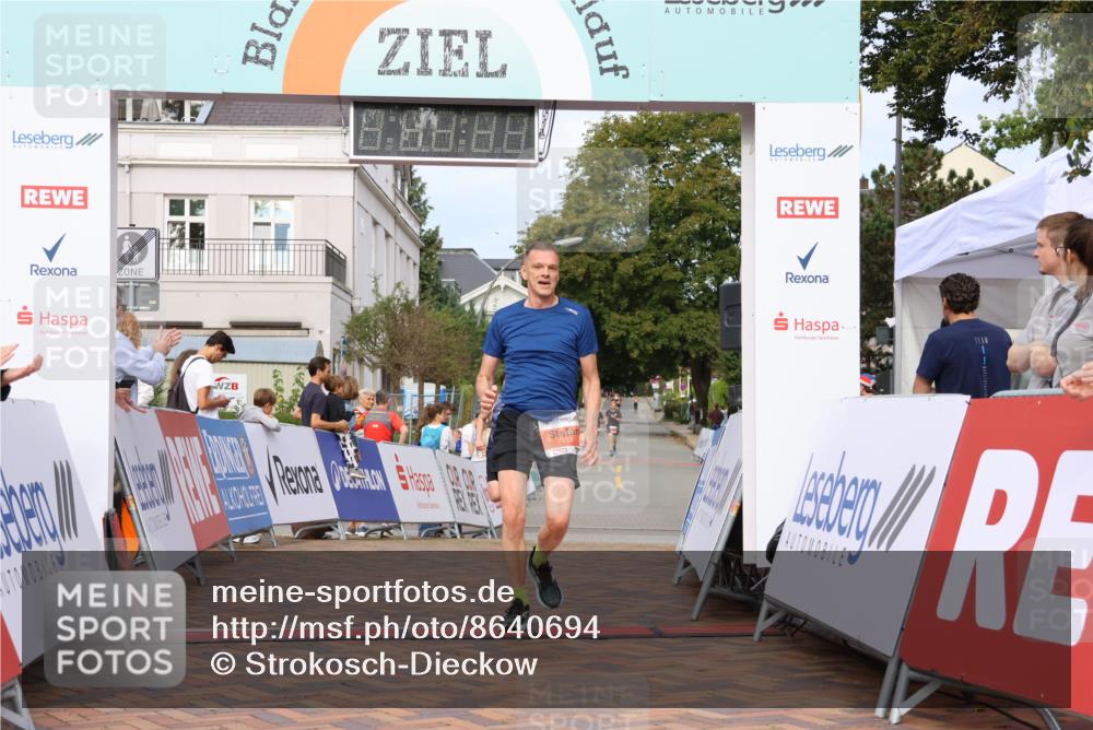 31.08.2025 - 21. Blankeneser Heldenlauf Strokosch-Dieckow http://msf.ph/oto/8640694 31.08.2025 09:44:40 Ziel 1066, 1131 meine-sportfotos.de